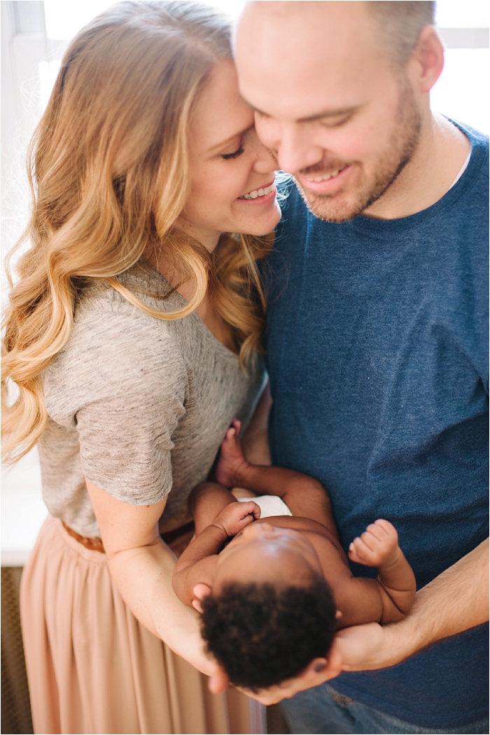 Lifestyle Family Photography with Beauitful Natural Light || Hillary Muelleck Photography- hillarymuelleck.comhershey_harrisburg_lancaster_pennsylvania_lifestyle_newborn_family_photographer_ hillary_muelleck_photography_photo_8059