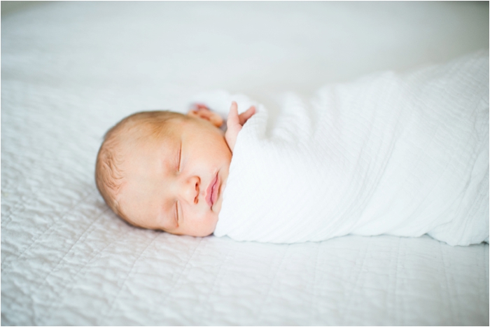 Lifestyle Newborn Photoshoot with Fine Art Pennsylvania Lifestyle Photographer Hillary Muelleck // hillarymuelleck.com
