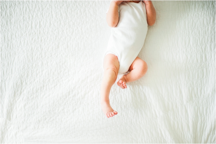 Lifestyle Newborn Photoshoot with Fine Art Pennsylvania Lifestyle Photographer Hillary Muelleck // hillarymuelleck.com