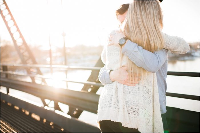 Gorgeous, Sunny Engagement's on the Susquahanna River by Hillary Muelleck Photography || hillarymuelleck.com