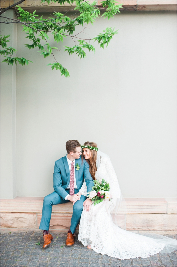 Stunning rainy wedding at the Salt Lake Temple with a cozy reception at the Rose Establishment || Hillary Muelleck Photography