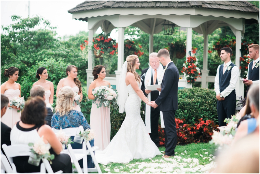Blush Wedding at The Booking House in Lancaster, Pennsylvania by Hillary Muelleck Photography || hillarymuelleck.com