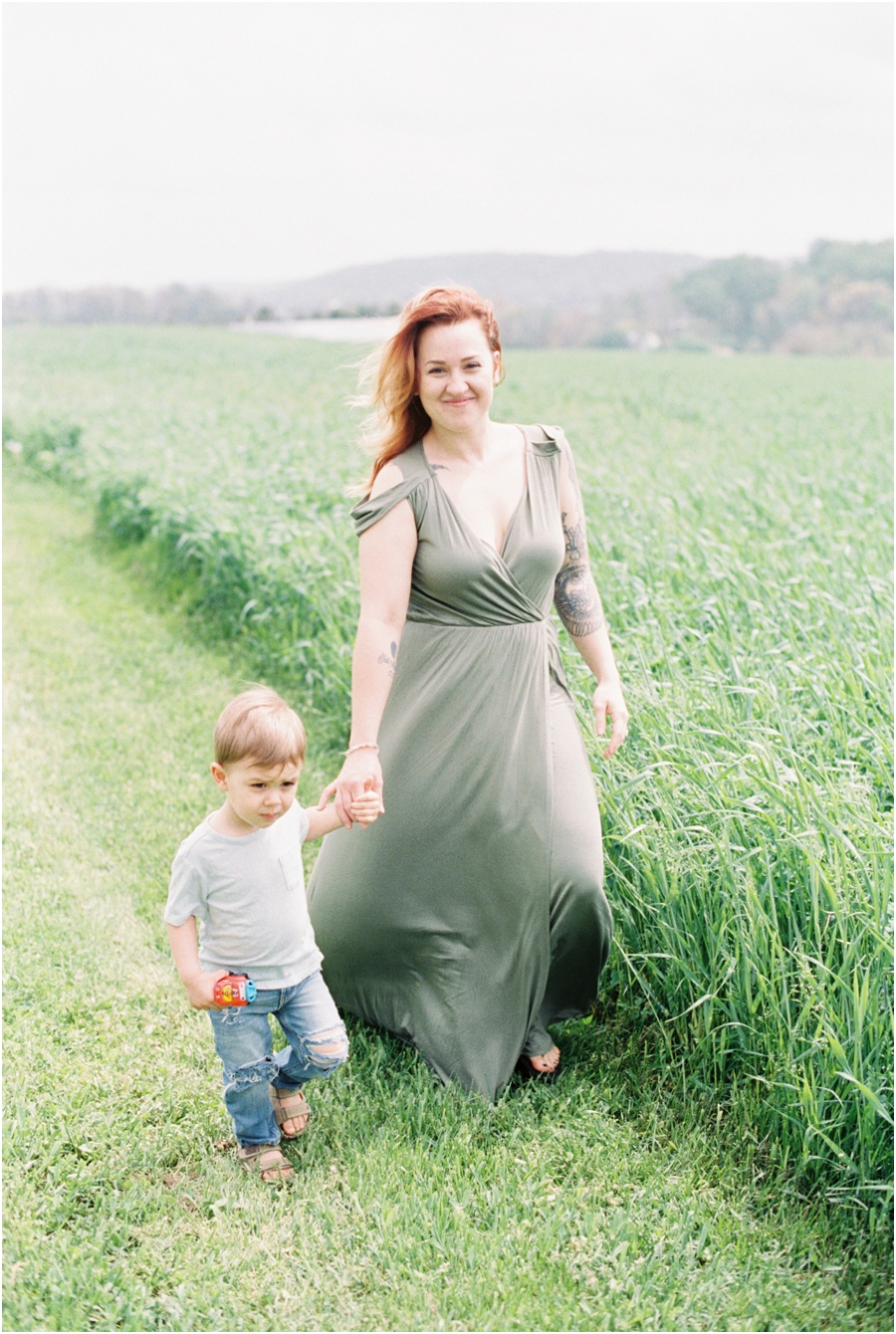 Springtime Mommy and Me Session in Lancaster, Pennsylvania by Film Photographer Hillary Muelleck