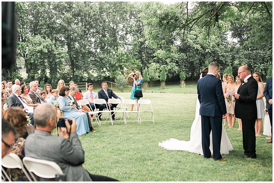 Wedding Photography Behind the Scenes of Hillary Muelleck || hillarymuelleck.com