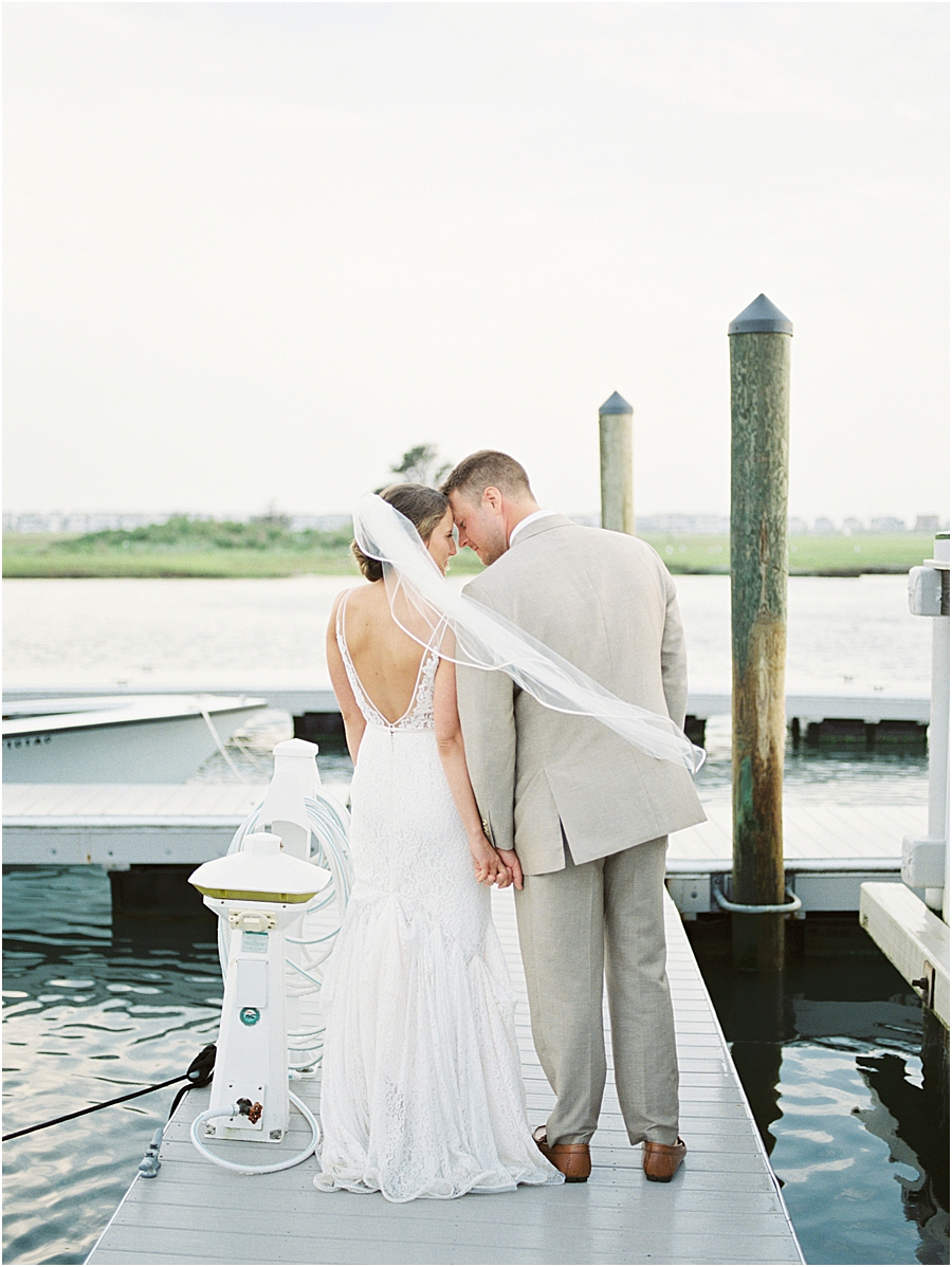 Avalon Yacht Club Wedding | Hillary Muelleck Photography