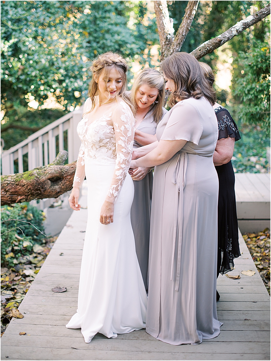 Bride getting ready- North Carolina Wedding Venue Hawkesdene in the Fall by Hillary Muelleck