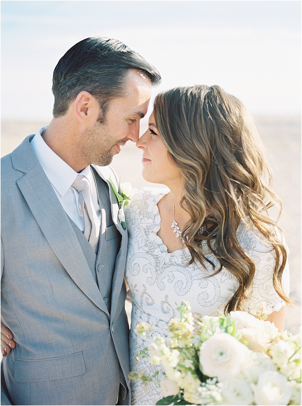 Las Vegas Elopement Wedding by Hillary Muelleck Photography